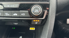 Honda Civic 1.5 VTEC Turbo Prestige 5dr CVT Petrol Hatchback